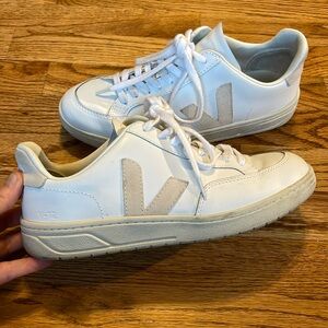 Veja V-12 sneakers